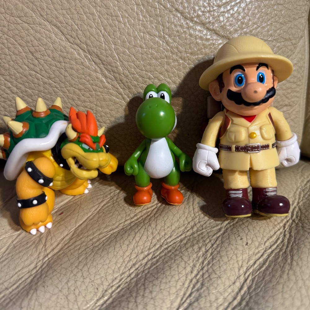 Nintendo Super Mario Odyssey Safari Mario Bowser Yoshi Action Figure Lot - Picture 6 of 7